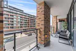 313 - 100 EAGLE ROCK WAY Vaughan