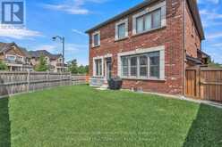 33 PRAIRIE GRASS CRESCENT East Gwillimbury