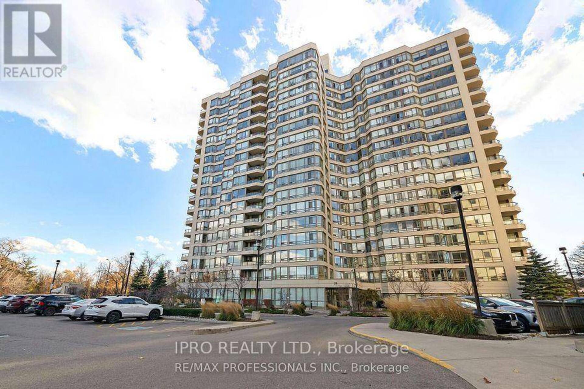 210 - 75 KING STREET Mississauga