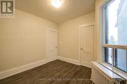 2 - 1074 ST CLAIR AVENUE W Toronto