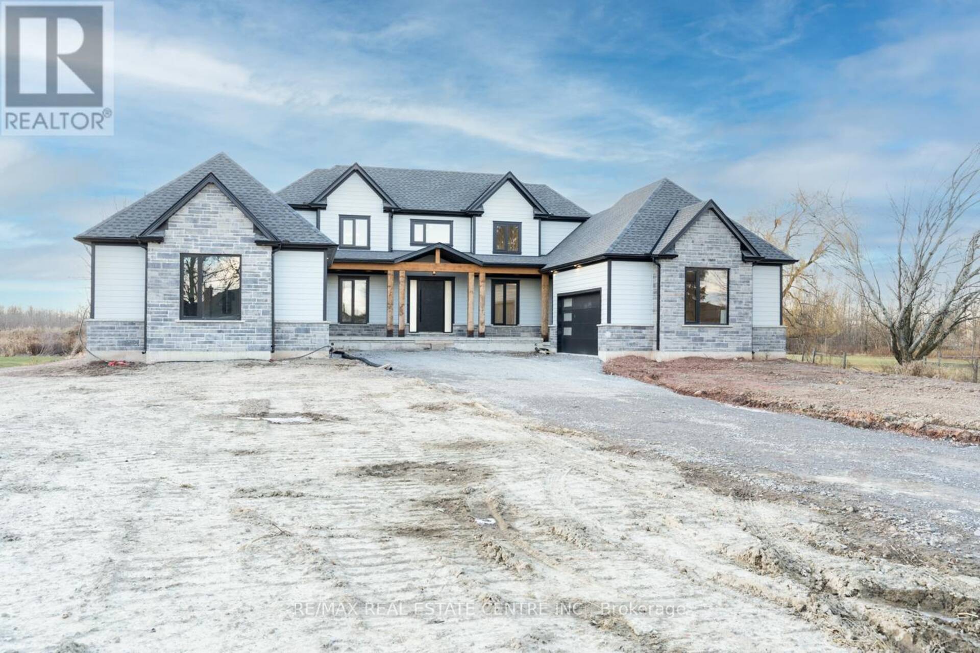 256 MOUNTAIN ROAD Grimsby