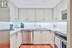 3002 - 3 CONCORDE PLACE Toronto