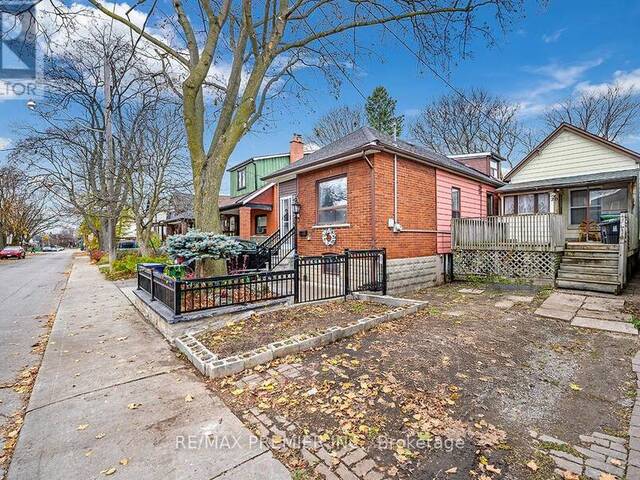 20 HOWICK AVENUE Toronto Ontario