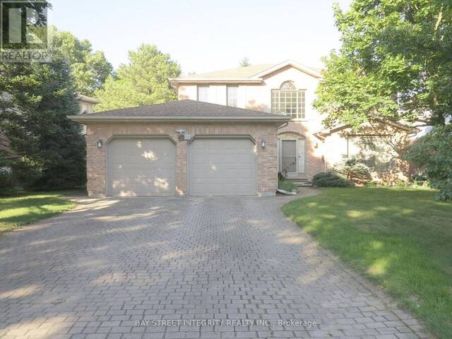 38 ORKNEY CRESCENT E London Ontario