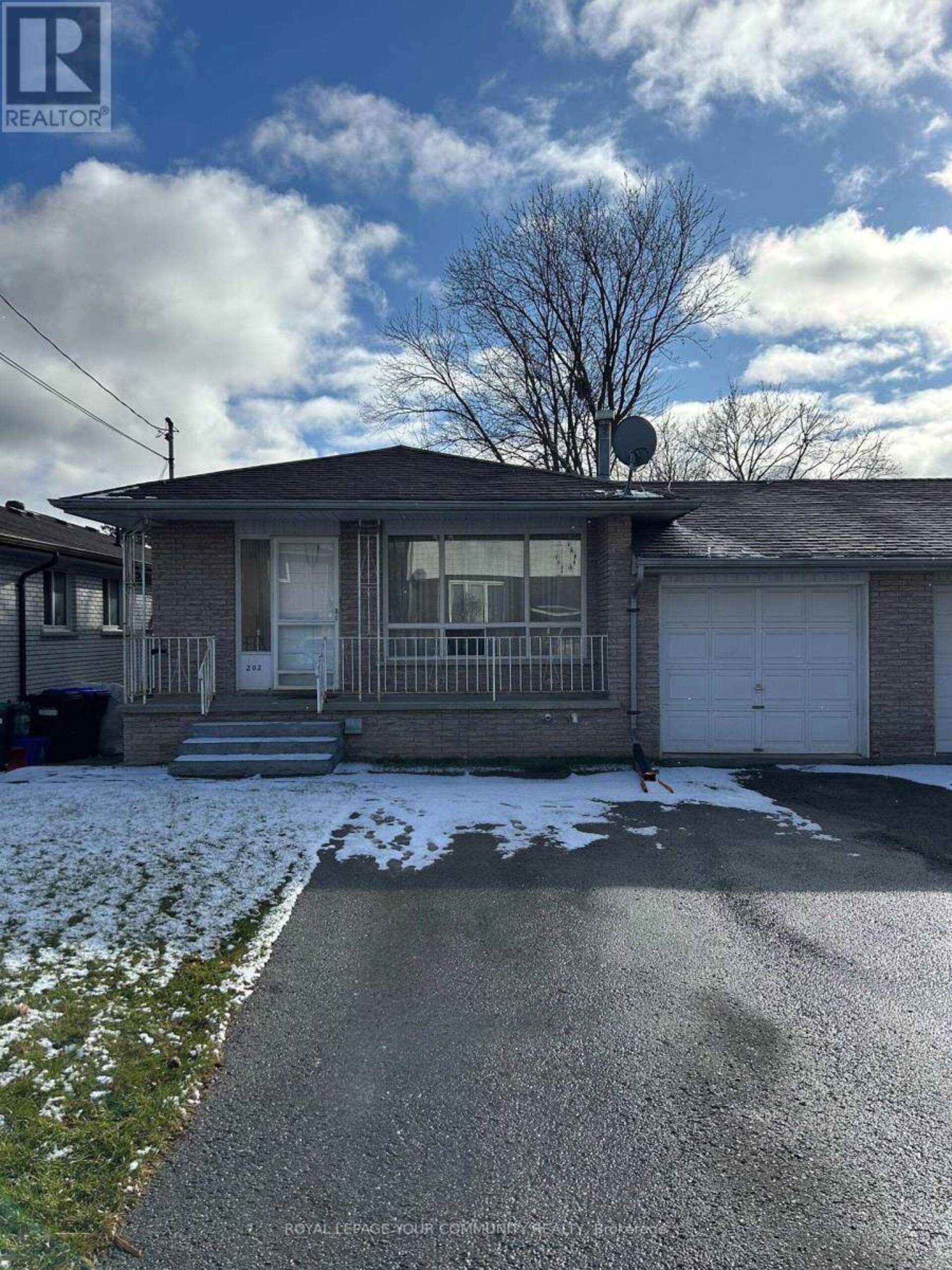 202 JAMES STREET N Bradford/West Gwillimbury