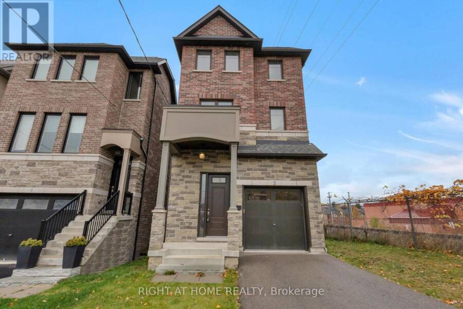 2 HELEN AVENUE Toronto