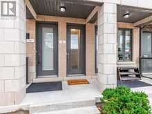 4 - 713 LAWRENCE AVENUE W Toronto