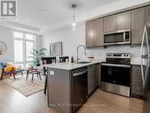 4 - 713 LAWRENCE AVENUE W Toronto