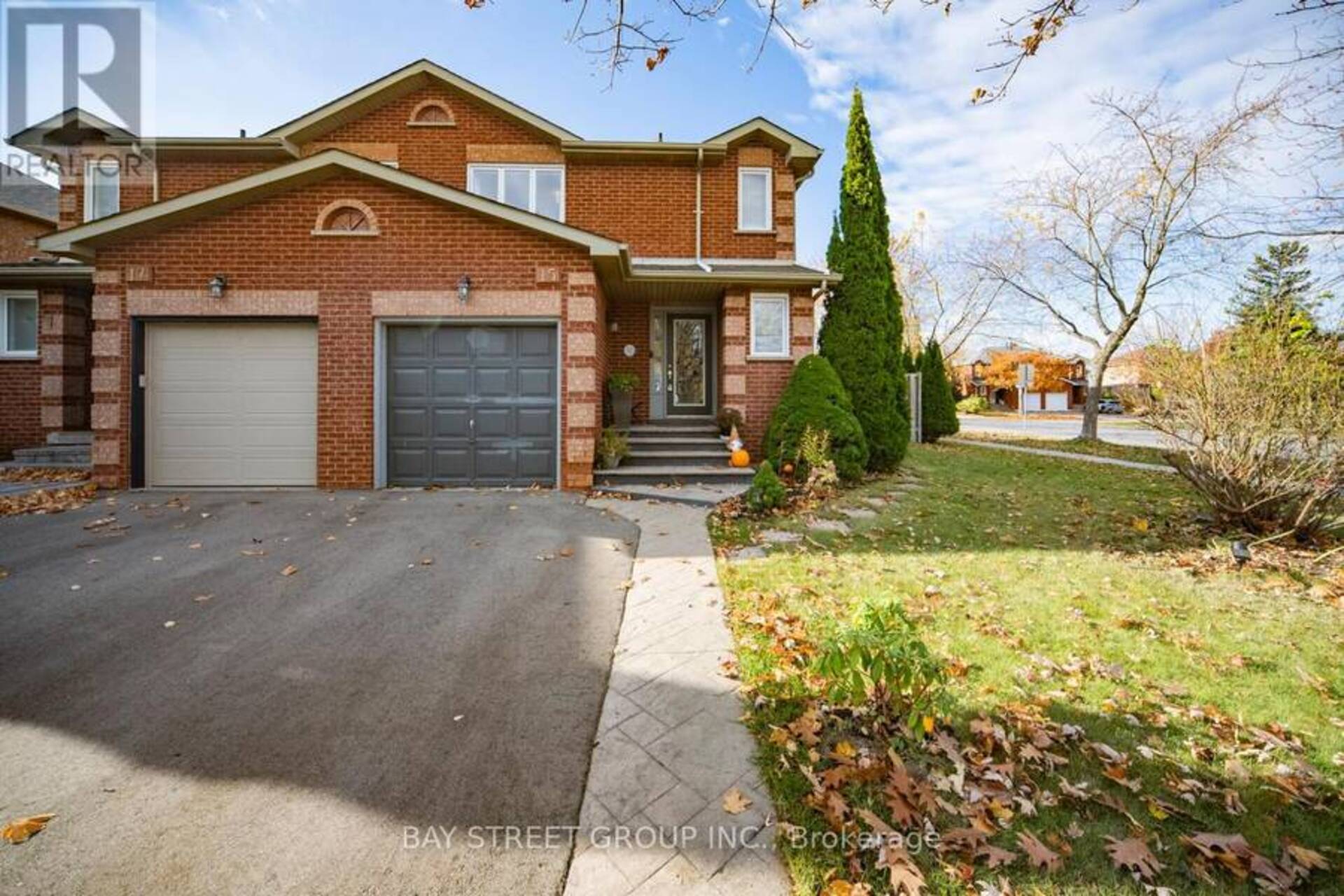 15 INVERHURON TRAIL Oakville