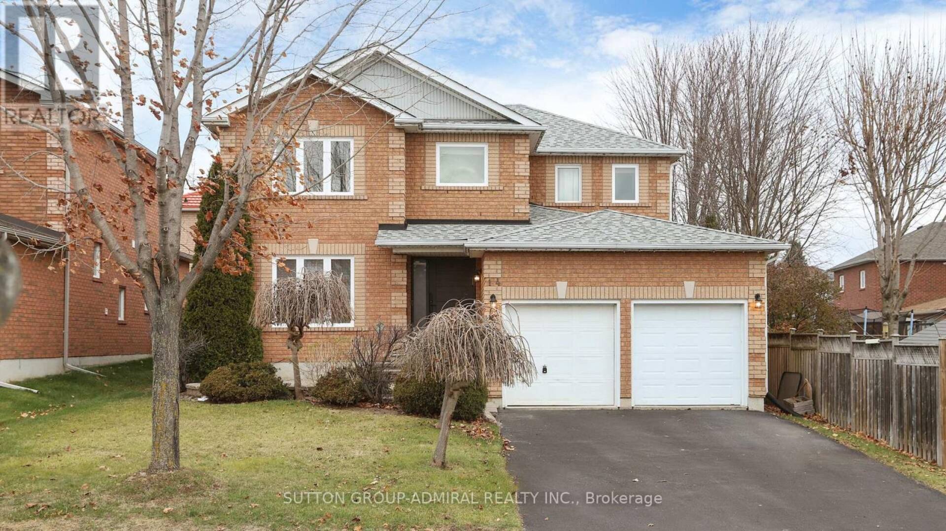 14 METCALFE DRIVE Bradford/West Gwillimbury