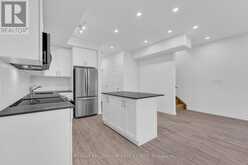 22-22 LYNTHAM GREEN CIRCLE Toronto