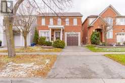 19 MCSWEENEY CRESCENT N Ajax