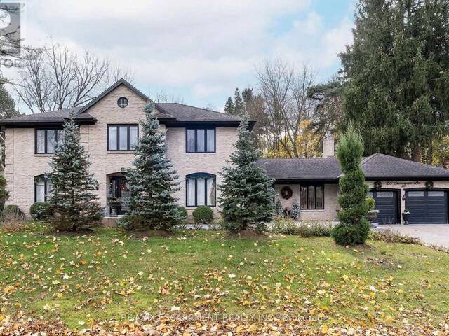 28 STONEGATE DRIVE Hamilton Ontario