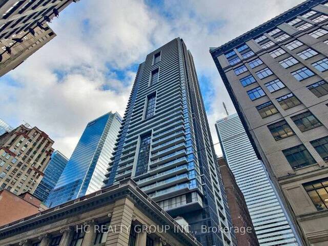 5206 - 70 TEMPERANCE STREET Toronto Ontario