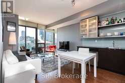 2201 - 33 LOMBARD STREET Toronto