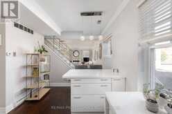 203 - 195 POPLAR PLAINS ROAD Toronto