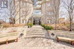 TH101 - 15 WINDERMERE AVENUE Toronto