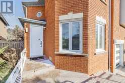 82 DEVONSLEIGH BOULEVARD Richmond Hill