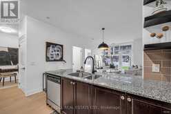 112 - 701 SHEPPARD AVENUE W Toronto