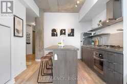 1011 - 560 KING STREET W Toronto