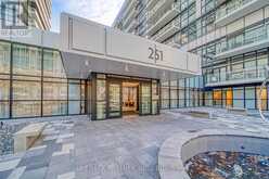 105 - 251 MANITOBA AVENUE Toronto