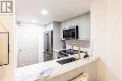 201 - 9 GREENBRIAR ROAD Toronto