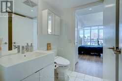 641 - 15 ICEBOAT TERRACE Toronto