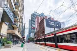 807 - 375 KING STREET W Toronto