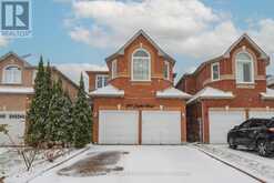 211 SOPHIA ROAD Markham