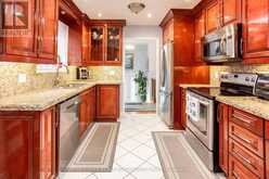 949 HAMPSTEAD COURT Mississauga