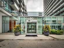 428 - 90 STADIUM ROAD Toronto