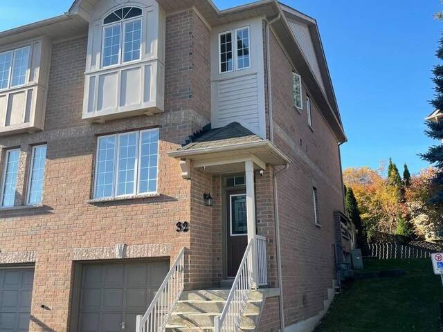 16 - 32 PALOMINO TRAIL Halton Hills Ontario