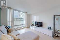 810 - 85 QUEENS WHARF ROAD Toronto