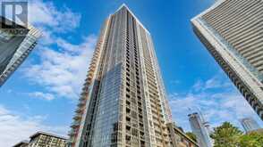 810 - 85 QUEENS WHARF ROAD Toronto