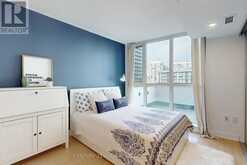 810 - 85 QUEENS WHARF ROAD Toronto