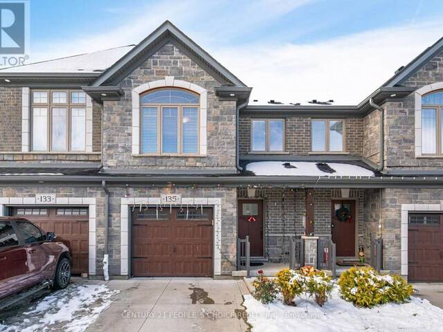 135 HOLLYBROOK TRAIL Kitchener Ontario