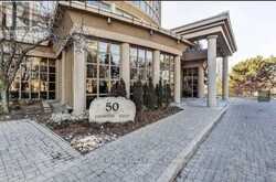 1702 - 50 EGLINTON AVENUE W Mississauga