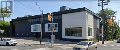 201 - 146 DUPONT STREET Toronto