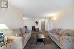 702 - 4235 SHERWOODTOWNE BOULEVARD Mississauga