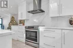 19 LITTORAL PLACE Toronto