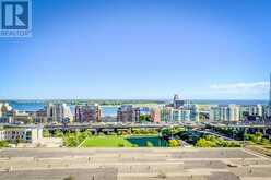 1706 - 15 ICEBOAT TERRACE Toronto