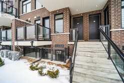 322 - 755 OMEGA DRIVE Pickering