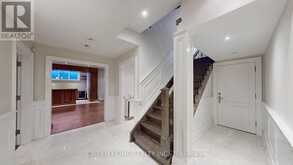 276 DUNVIEW AVENUE Toronto