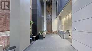 405 - 15 GRENVILLE STREET Toronto