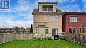 61 PELEE AVENUE Vaughan