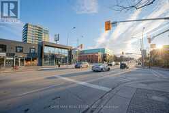 47 LAKESHORE ROAD E Mississauga