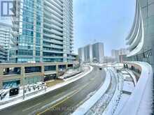 101 - 38 FOREST MANOR ROAD Toronto