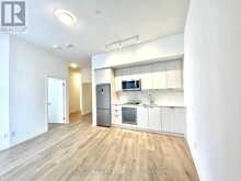 101 - 38 FOREST MANOR ROAD Toronto