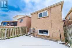 27 HORSESHOE CRESCENT Toronto