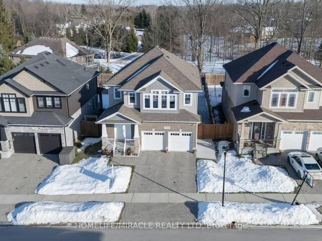 2394 LEEDS CROSSING CLOSE London Ontario